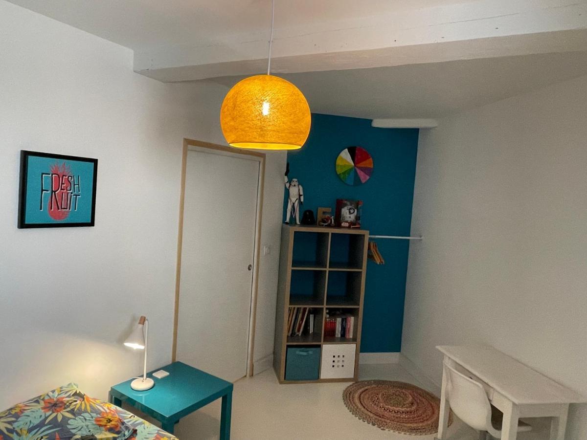 Appartement Au Centre De La Venise Provencale LʼIsle-sur-la-Sorgue Exteriör bild